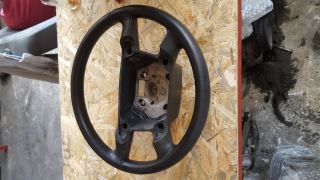 Caddy Direksiyon Simidi Çıkma